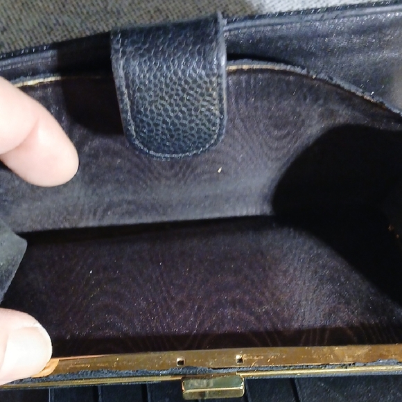 Chanel Black Leather Wallet - Picture 16 of 16